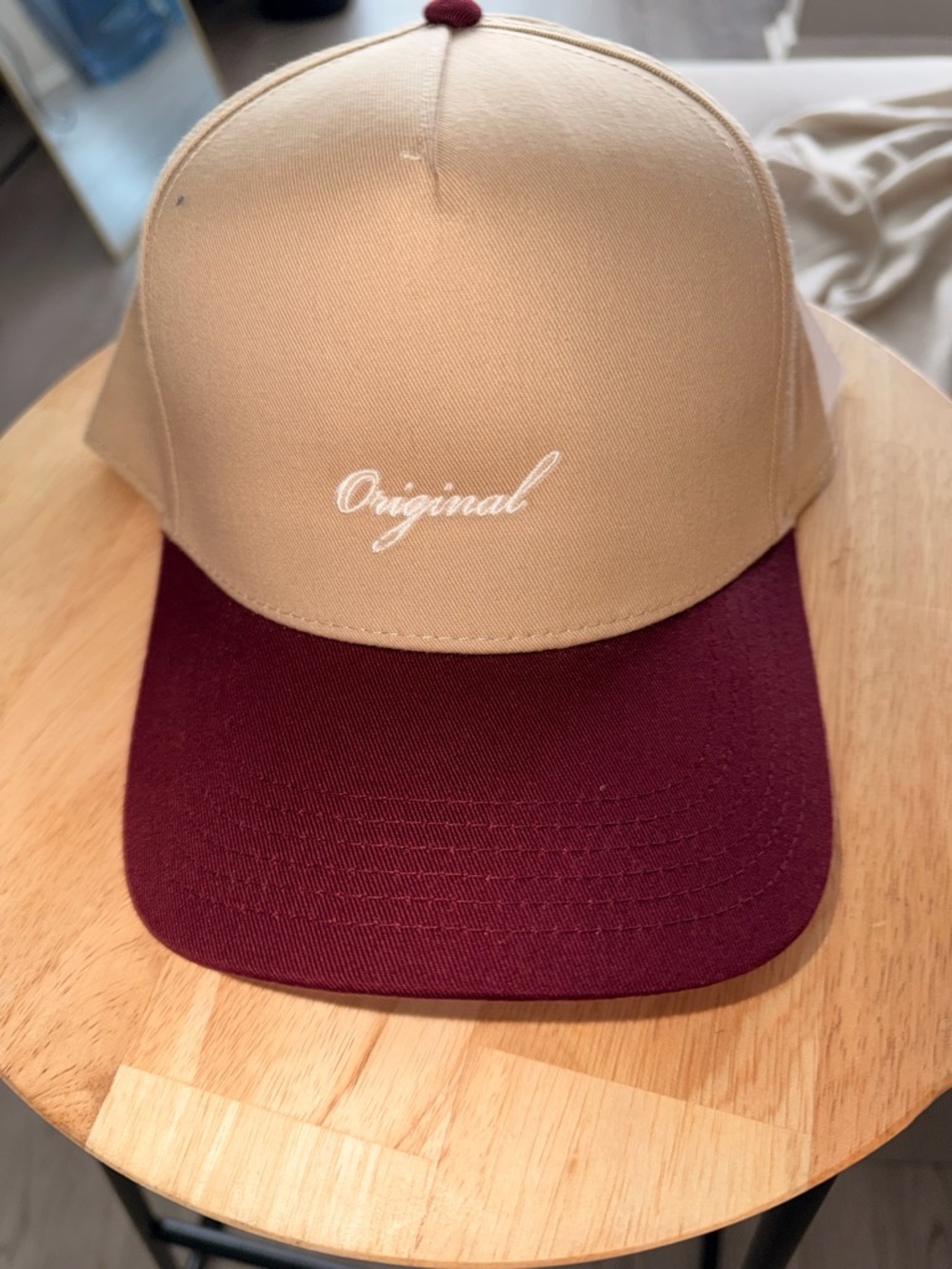 Original Two-Tone Baseball Cap - Beige and Burgundy